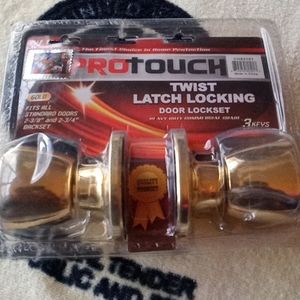 PROtOUCH Twist Latch Door Lockset/3Keys